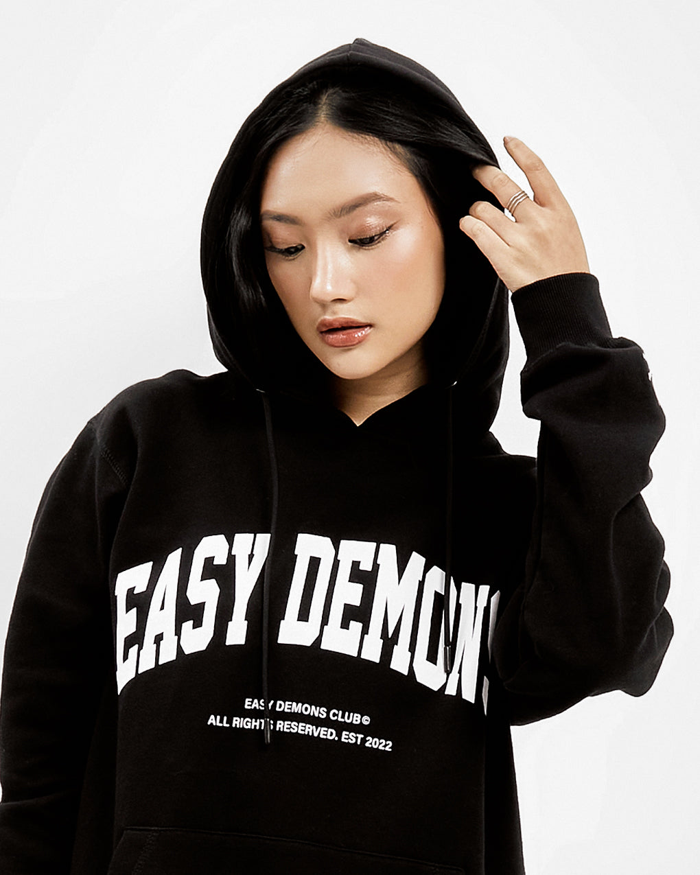 EASY DEMONS HOOD BLACK