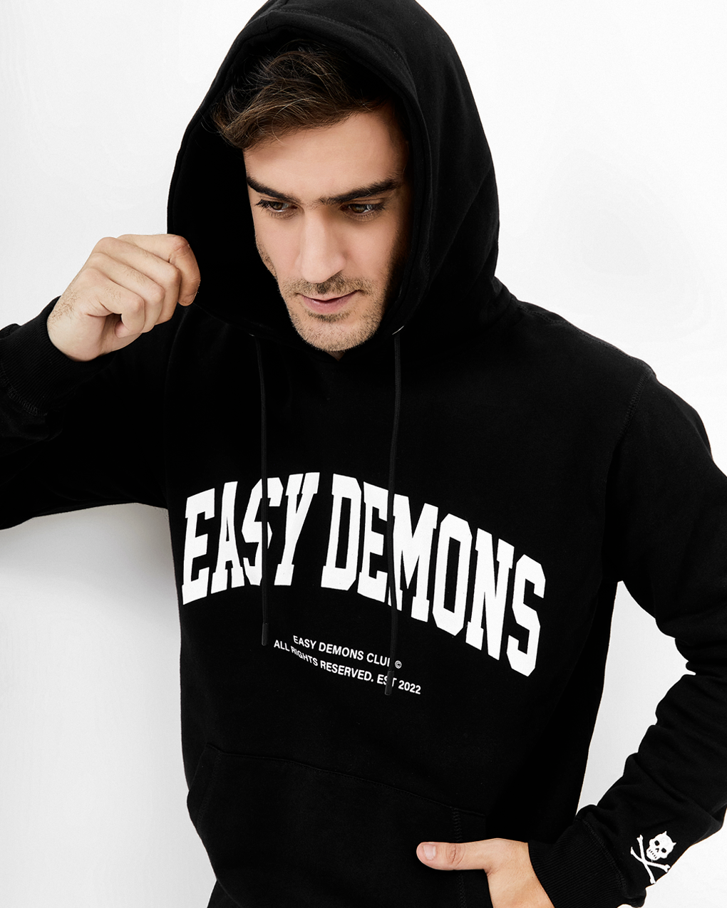 EASY DEMONS HOOD BLACK