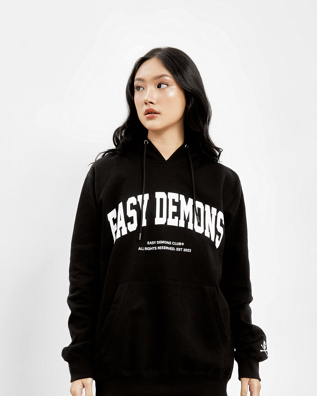 EASY DEMONS HOOD BLACK
