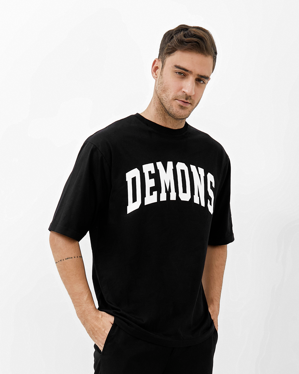 DEMONS TEE BLACK
